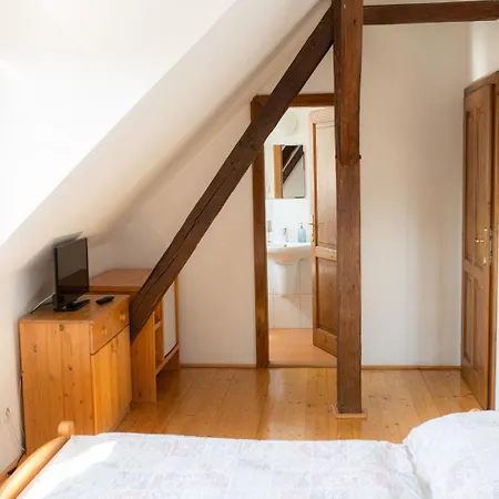 Gæstehus Mlyn Kamenice 3*