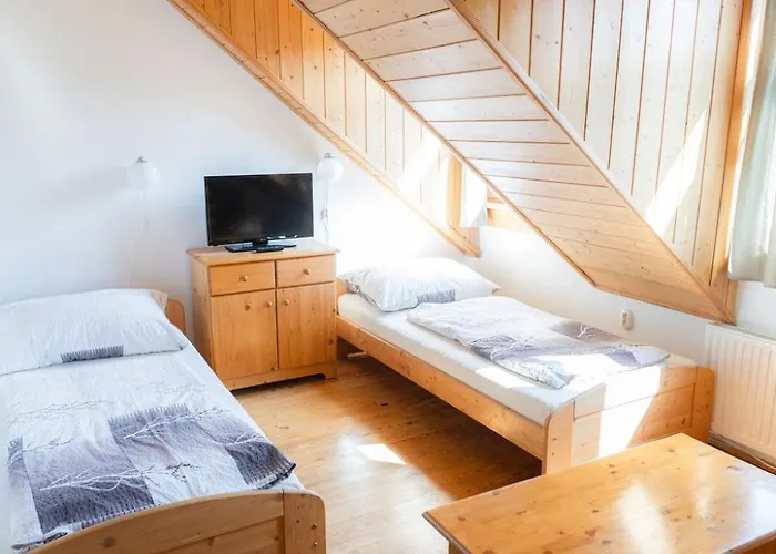 Konukevi Mlyn Kamenice 3*